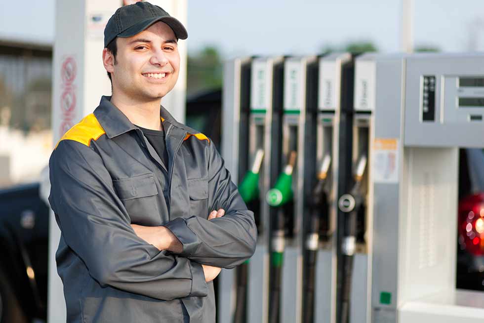 Plastic pas als veiligheidspaspoort op tankstations